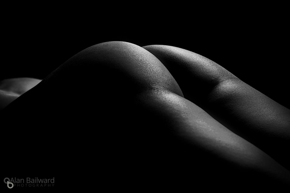 Bodyscaping and Bouboir - Photography by Alan Bailward Photography - http://bailwardphotography.com